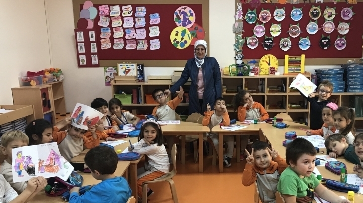 Avcılar Yıldızlar Sınıfı  öğrencileri 30 Ekim 2018 Salı günü Aile  Katılımı etkinliği için sınıfta yerlerini aldılar.
