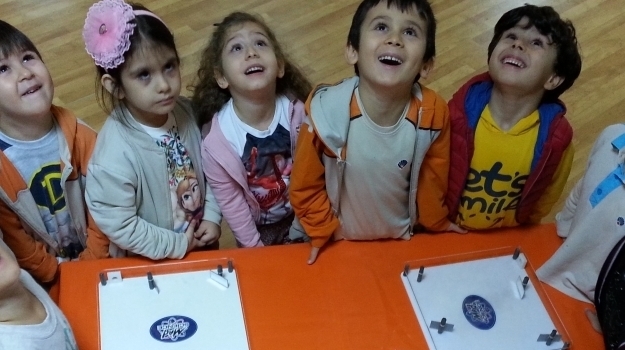 Avcılar Yunuslar Grubu Mad Science Etkinliğinde