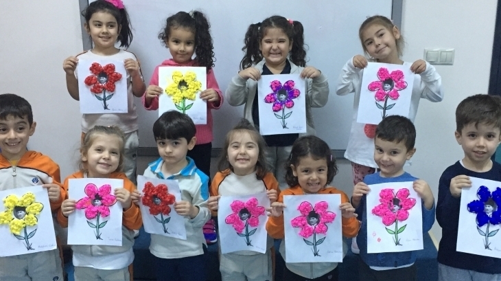 Avcılar Yunuslar Grubu Öğrencileri Sanat Etkinliğinde