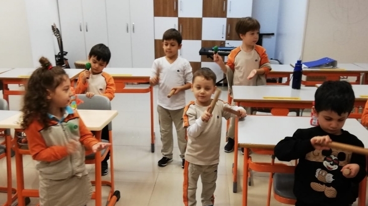 Bahçelievler Okul Öncesi Öğrencileri İlgi ve Yetenek Merkezlerinden Müzik Eğitiminde