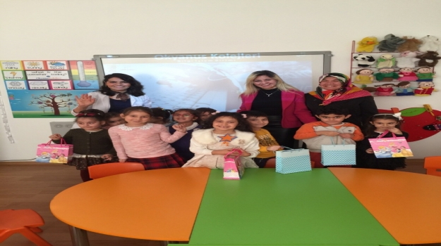 Bahçelievler Okyanus  Okul Öncesi  Yıldızlar Grubu  Duyu Organlarını Kavrama Etkinliğinde