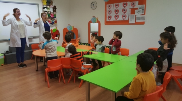 Bahçelievler Okyanus Koleji Anaokulu İnciler Grubu İlk Bilingual Derslerini Gerçekleştirdi