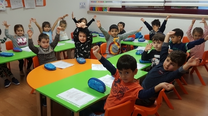 Bahçelievler Okyanus Koleji Okul Öncesi Mercan ve Deniz Yıldızı Grubu Öğrencileri Fastrackids Eğitiminde