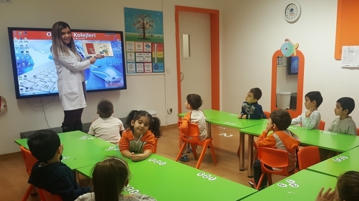 Bahçelievler Okyanus Koleji Okul Öncesi Mercan Grubu Öğrencileri İngilizce Bilingual Eğitiminde