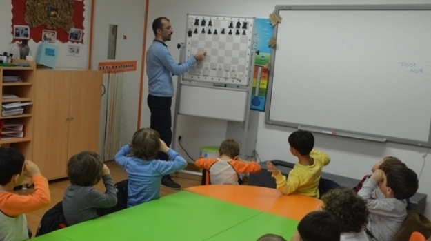 Bahçelievler Okyanus Okul Öncesi İstiridye Grubu Satranç Dersinde