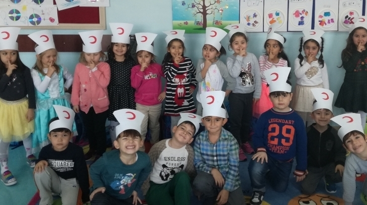 Bahçeşehir A Grubu  Kızılay Haftası’nı kutluyor.
