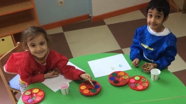 Bahçeşehir İnciler Grubu Resim Etkinliğinde