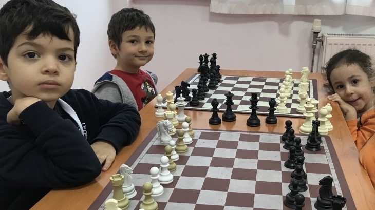 Bahçeşehir İstiridye Grubu Satranç Etkinliğinde
