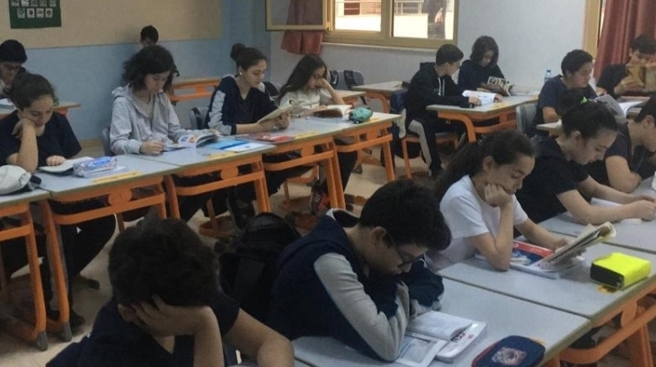 Bahçeşehir Okyanus Koleji Ortaokul Kademesi Kitap Okuma Etkinliği