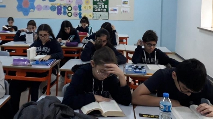 Bahçeşehir Okyanus Koleji Ortaokul Kademesi Kitap Okuma Etkinliği