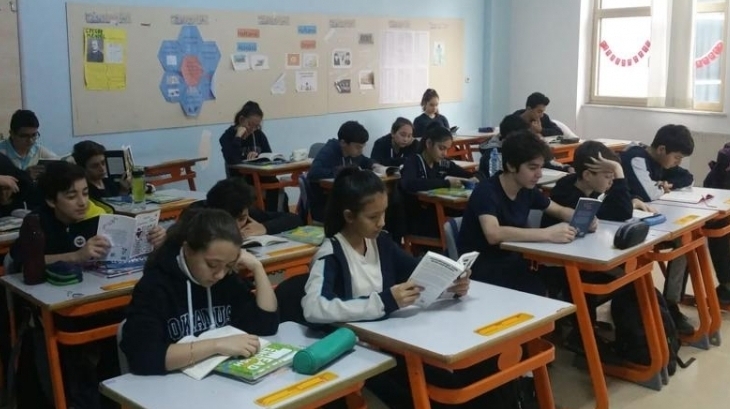 Bahçeşehir Okyanus Koleji Ortaokul Kademesi Kitap Okuma Etkinliği