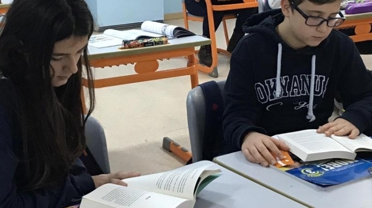 Bahçeşehir Okyanus Koleji Ortaokul Kademesi Kitap Okuma Etkinliği