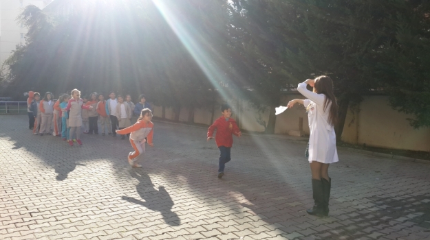 Bahçeşehir Okyanus Üstün Zekalı ve Yetenekliler Öğrencileri Eski Oyunları Yaşayarak Yaşattılar