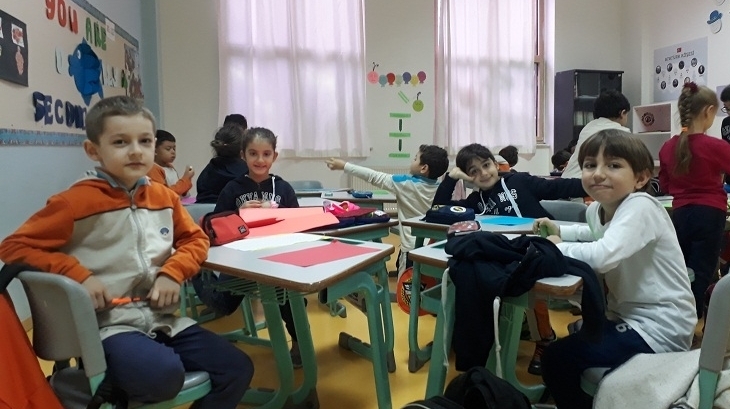 Bahçeşehir Okyanus Koleji Üstün Zekalılar ve Yetenekliler İlkokulu 2-D Sınıfı Öğrencileri Türkçe Dersinde