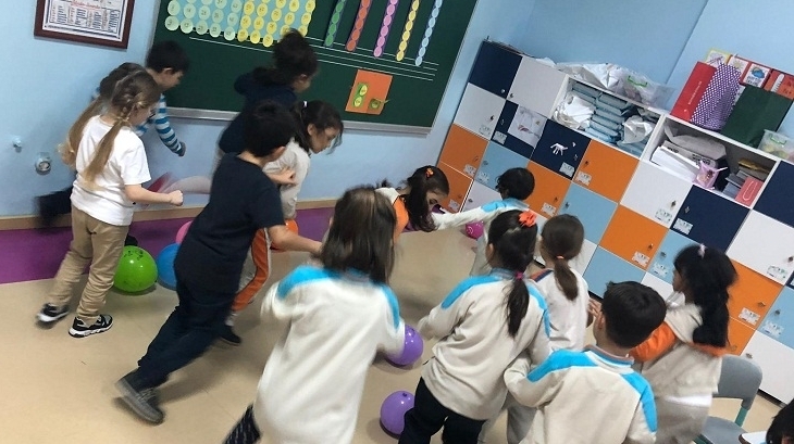 Bahçeşehir Okyanus Koleji Üstün Zekalılar ve Yetenekliler İlkokulu 1-E Sınıfı Öğrencileri ‘’Patlat Bakalım ’’ Etkinliğinde