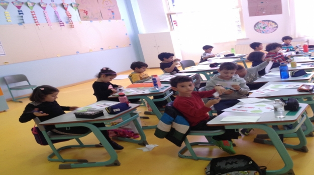 Bahçeşehir Okyanus Üstün Zekalı Öğrenciler Çince Kulüp Dersinde