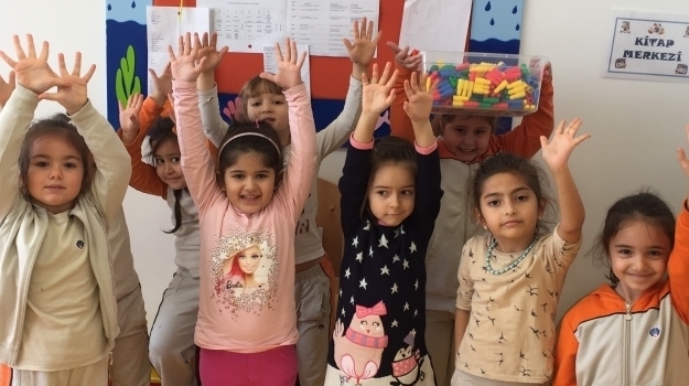 Beykent Okyanus Koleji Güneş Grubu Renk Toplama Oyunu