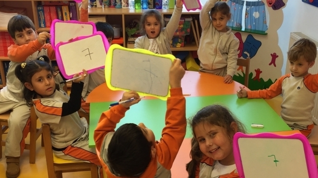 Beykent Okyanus Koleji Güneş Grubu Sayılar Çalışması Etkinliğinde