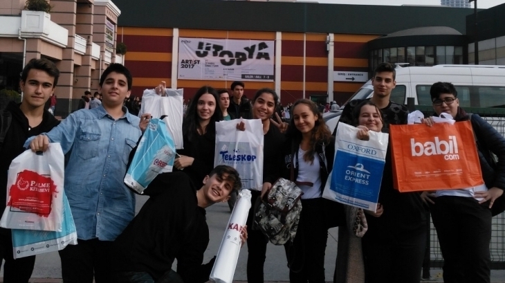 Öğrencilerimiz TÜYAP Kitap Fuarı'nı Gezdiler!