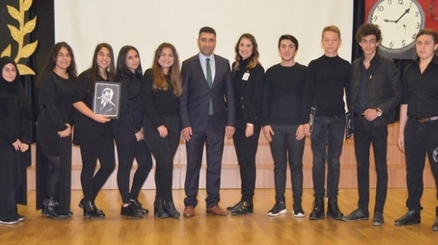 Beykent Okyanus Kolejinde 10 Kasım Anma Töreni