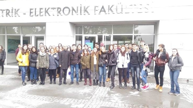 Beylikdüzü Okyanus Kolejiİ Mimarlık ve Mühendislik  Kulubü Öğrencileri Yıldız Teknik Üniversitesinde