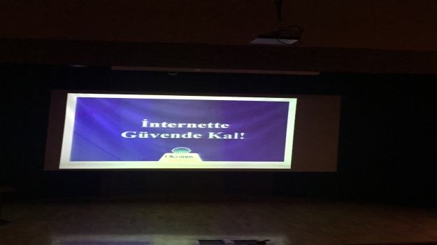 Beylikdüzü Okyanus'ta "İnternet’te Güvende Kal" Semineri