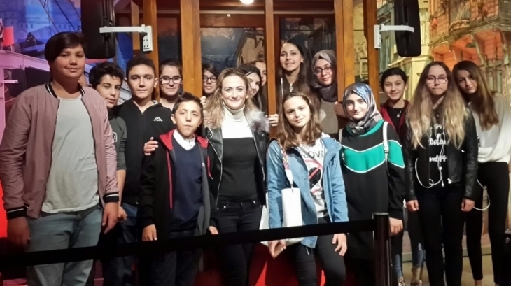 9. Sınıf Öğrencileri Madame Tussauds Balmumu Müzesi'nde