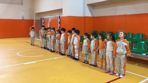 Çekmeköy Okyanus koleji Okul Öncesi Yıldızlar Grubu Beden Eğitimi Dersinde
