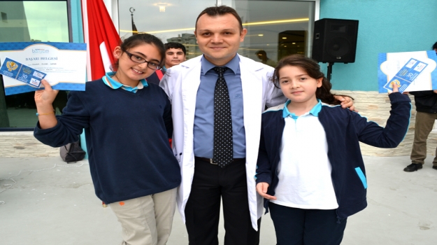 Ekim Ayı Genç Araştırmacıları