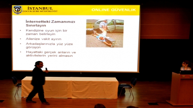 Emniyet Yetkililerinden "Sanal Zorbalık" Semineri