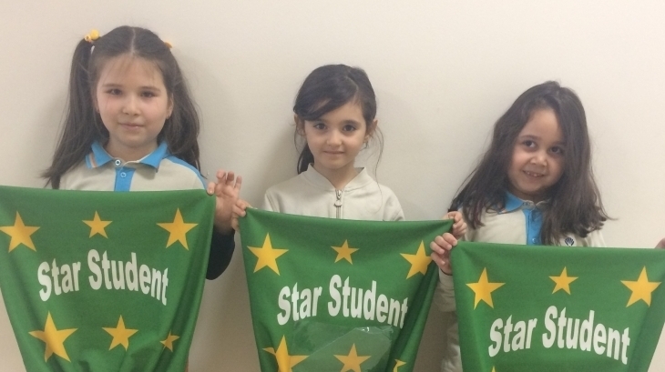 İlkokul Kademesinde Haftanın Star Student Öğrencileri Seçildi