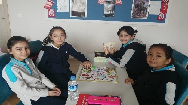Eryaman Okyanus Koleji 5.Sınıf Öğrencileri Fenbu Oyunu Oynadı