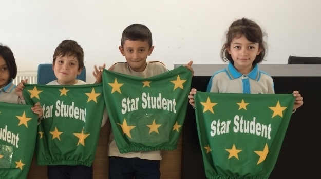 Eryaman Okyanus Kolejinde Haftanın Star Student Öğrencileri Seçildi