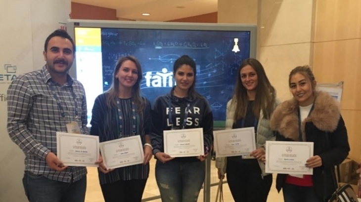 İlkokul Kademesi Öğretmenleri "Eğitim Teknolojileri Zirvesi" Seminerinde