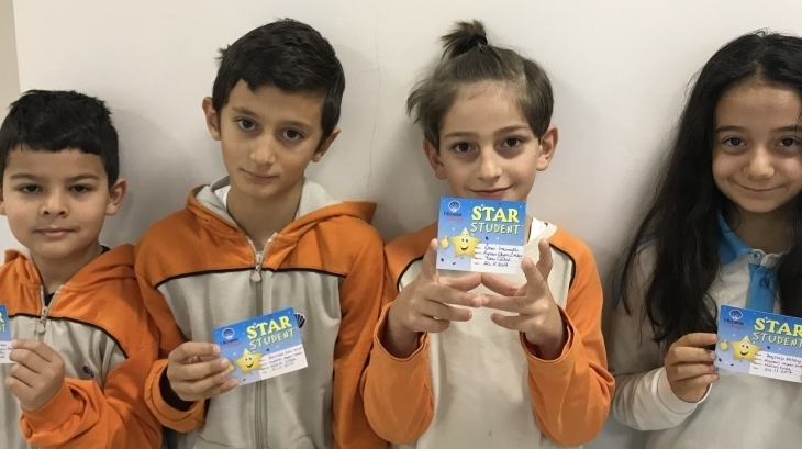 İlkokul Kademesinde Haftanın Star Student Öğrencileri Seçildi
