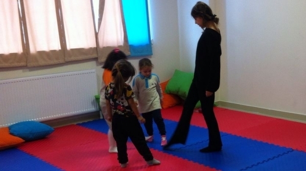 Eryaman Okyanus Koleji Okul Öncesi Kademesi Öğrencileri Modern Dansta