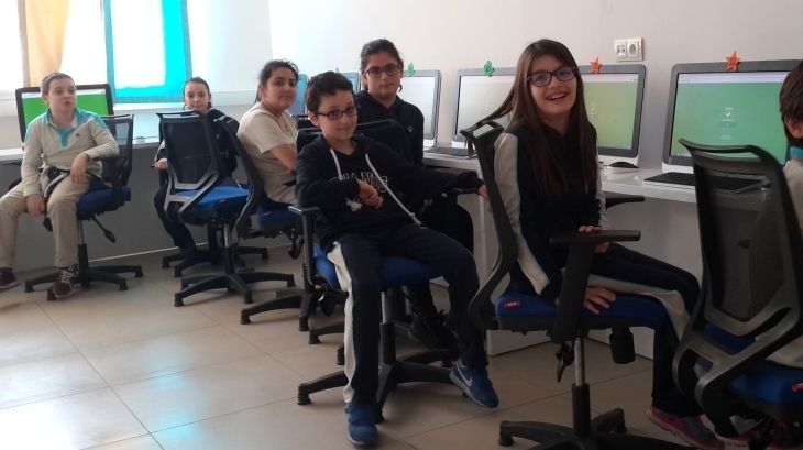 Ortaokul 5. Sınıf Öğrencilerimiz "KAHOOT" Etkinliğinde