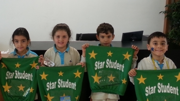 Eryaman Okyanus Kolejinde Haftanın Star Student Öğrencileri Seçildi