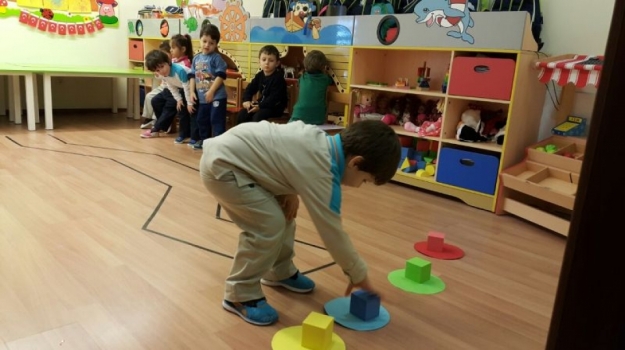 Fatih Okyanus Okul Öncesi Kuşlar Grubu Renkleri Tanımaya Başladı