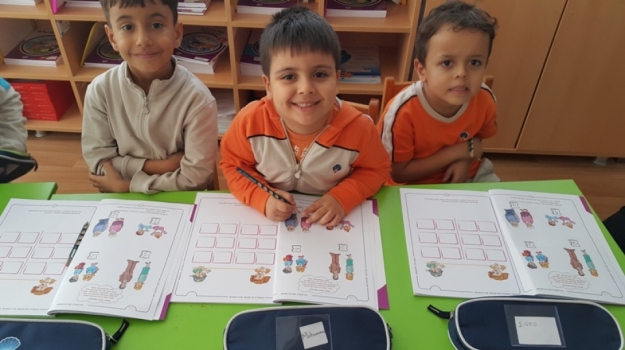 Fatih Okyanus Koleji Bulutlar Grubu Okuma-Yazma Dersinde