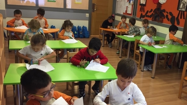 Fatih Okyanus Koleji İnciler Grubu Sanat Dersinde