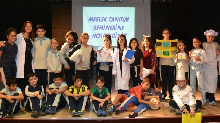 Gelecekte Bir Gün Meslekte İlk Gün Projesinde İlk Adım: "Mesleğimi Anlatıyorum"