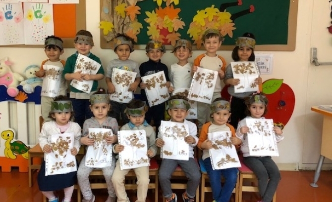 Güneşli Okyanus Koleji Okul Öncesi Rüzgarlar Grubu Sanat Etkinliği Dersinde