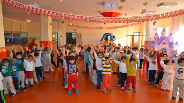 Güneşli Okyanus Koleji Okul Öncesi Spor Etkinliğinde