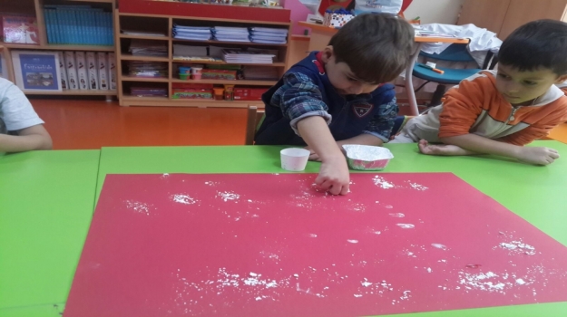 Güneşli Okyanus Koleji Okul Öncesi Yıldızlar Grubu Fen Matematik Etkinliğinde