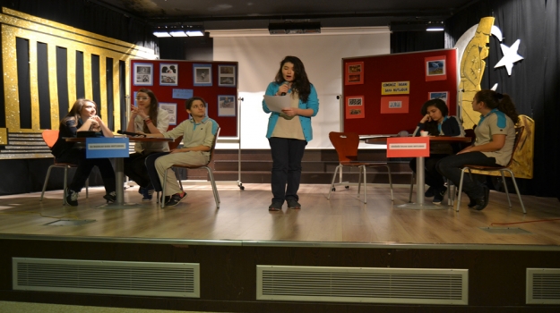 Güneşli Okyanus'ta Münazara Yarışması