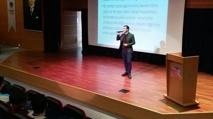 Halkalı Okyanus Koleji Anadolu Lisesi 9 ve 10. Sınıf Öğrencileri Ergenlik Dönemi ve Zararlı Alışkanlıklarla Mücadele Seminerinde..