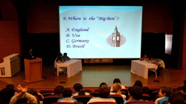 Halkalı Okyanus'ta Quiz Show