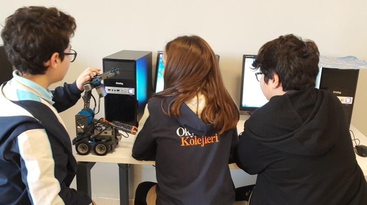 İncek Okyanus Kolejİ Ortaokul Robotik Kodlama