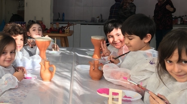 Kemerburgaz Okyanus Koleji 1-D Sınıfı Oyuncak Atölyesinde